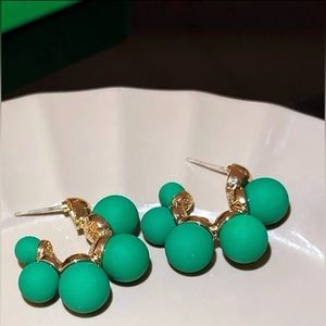 Anthropologie Lake Life 14K Gold Descending Matte Green Pearl Classy Huggie Hoop